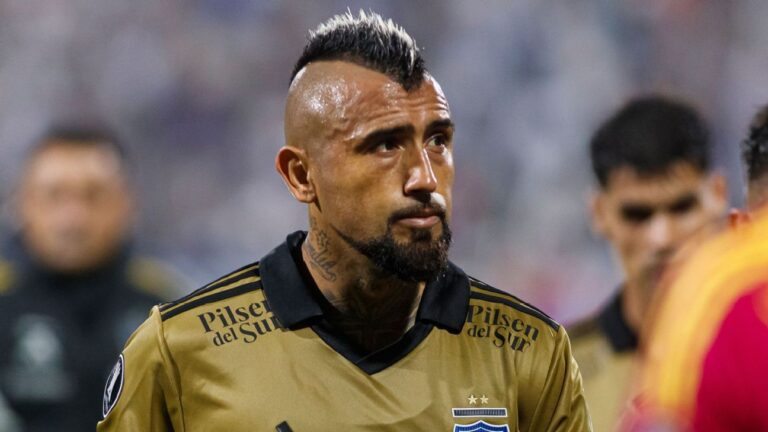 Arturo Vidal, Colo Colo players investigated for alleged assault