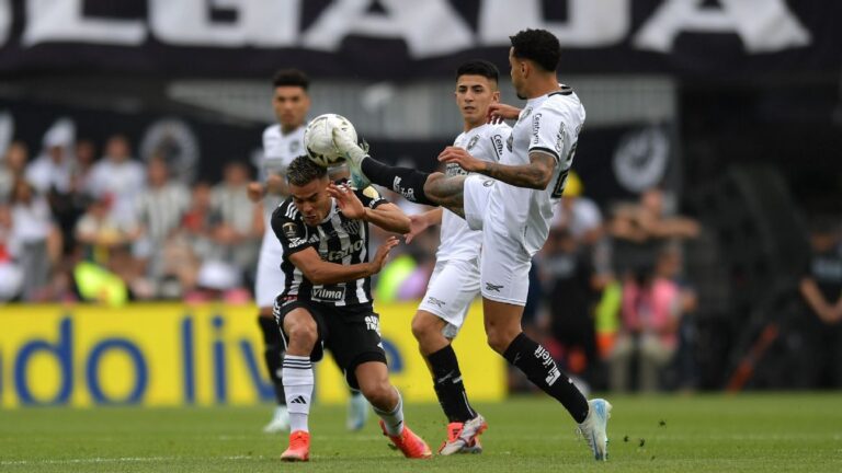 Botafogo win first Copa Libertadores as player sent off after 30 seconds