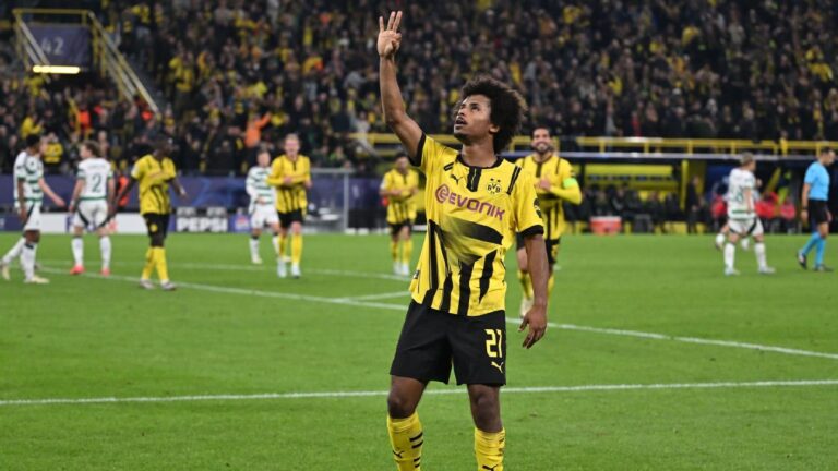 Transfer rumors, news: Chelsea to rival Liverpool for Adeyemi