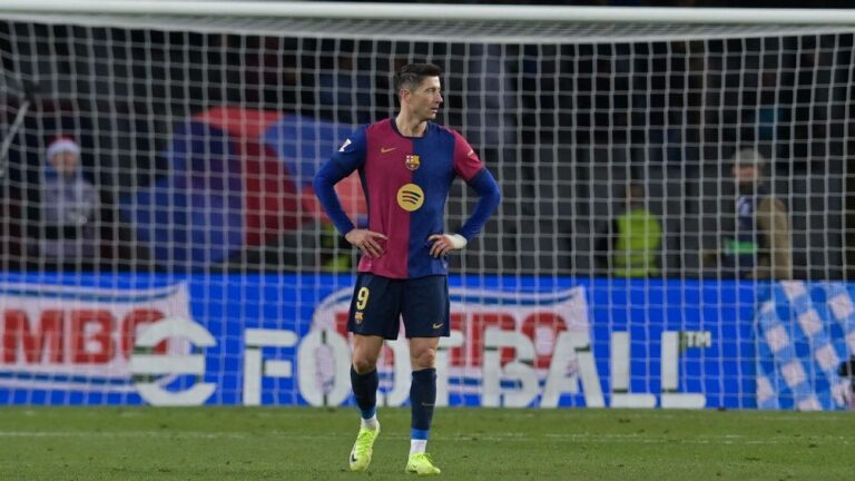 Is Robert Lewandowski's time at Barcelona coming to an end?