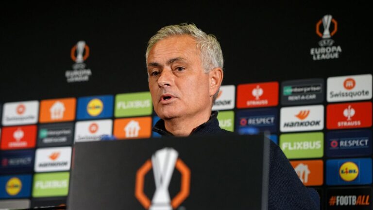 Jose Mourinho demands TV experts solve Fenerbahce LB problem
