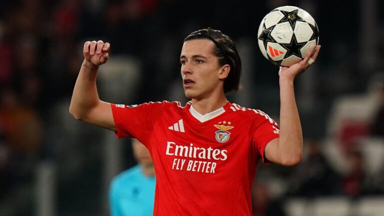 Transfer rumors, news: Barcelona, Man United eyeing Carreras
