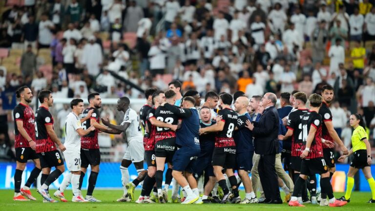 Real Madrid's Carlo Ancelotti plays down fight in Super Cup semi