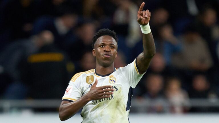 Vinicius will choose 'glory' at Madrid over Saudi money