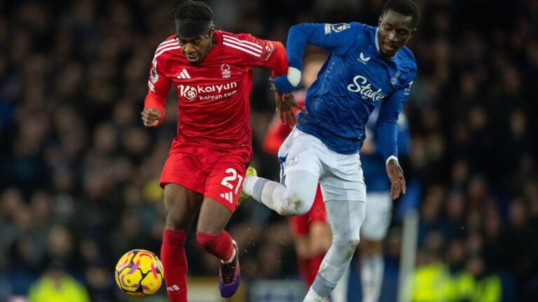 Premier League clubs warned over promoting illegal gambling websites