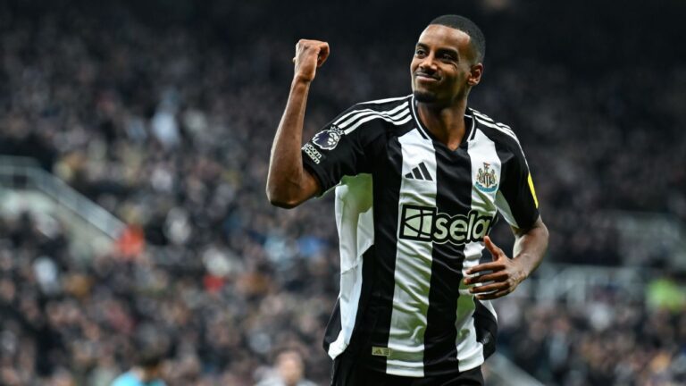 Transfer rumors, news: Barcelona eye Newcastle's Isak