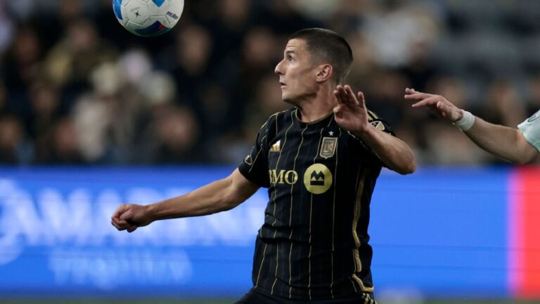 Concacaf clears LAFC's Palencia of 'discriminatory action'