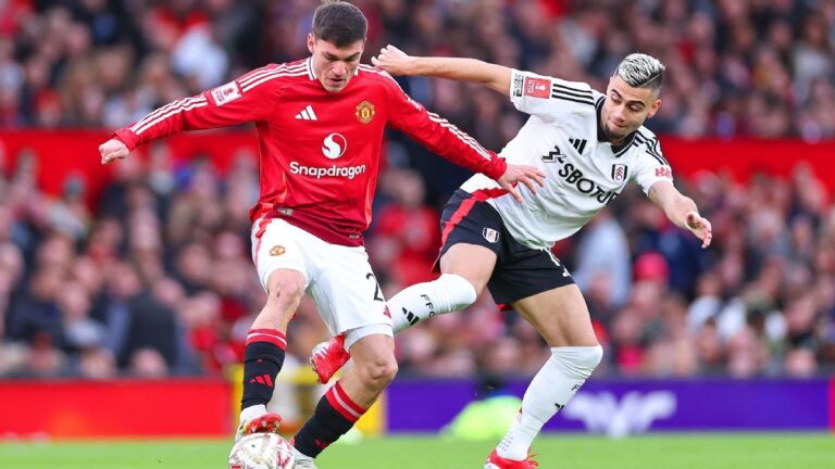 Premier League: Arsenal, Man United, Man City, Liverpool injury news, predicted XIs