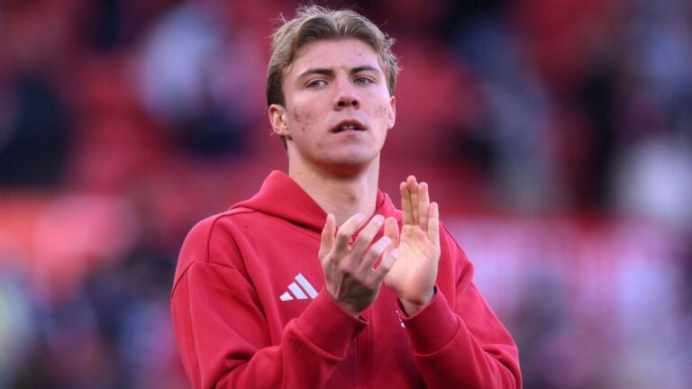 Man United's Rasmus Højlund: Europa League win not a 'rescue'